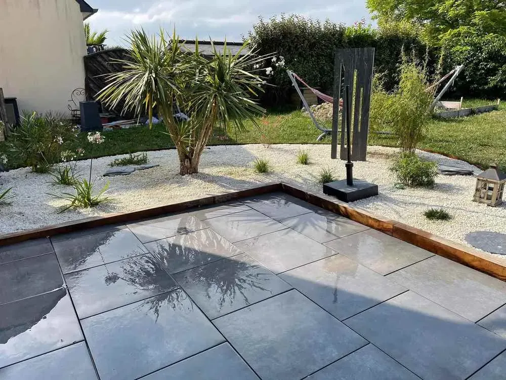 travaux-engazonnement-massifs-saint-malo-anthony-thomas-paysage